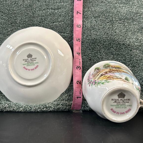 1950s ROYAL ALBERT Bone China Set Cup & Saucer - Picture 8 of 12